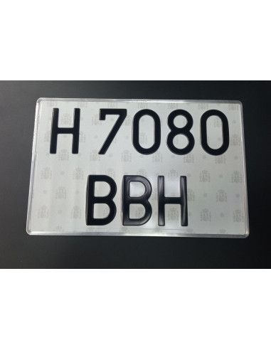 PLACA DE MATRICULA METALICA...