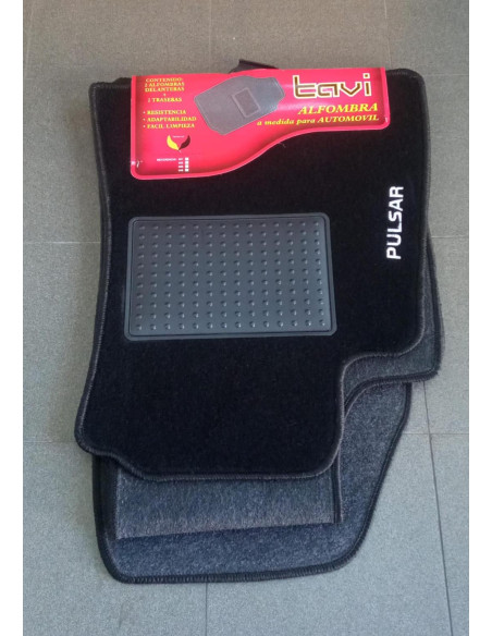 ALFOMBRAS NISSAN PULSAR 14-